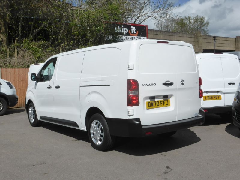 VAUXHALL VIVARO 2900 DYNAMIC L2H1 LWB WITH ONLY 41.000 MILES, AIR CONDITIONING,PARKING SENSORS AND MORE - 2635 - 6