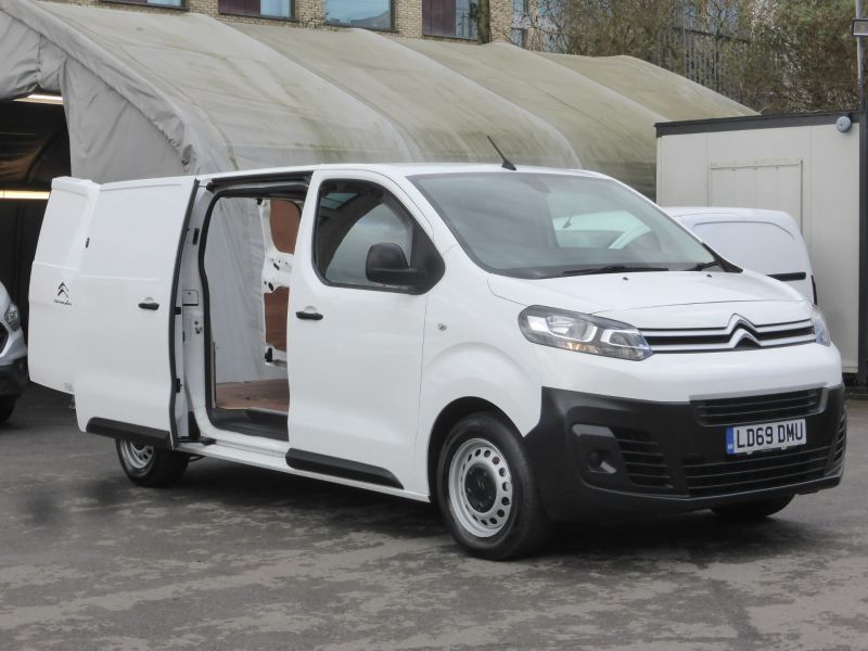 CITROEN DISPATCH M 1000 ENTERPRISE BLUEHDI WITH ONLY 41.000 MILES,AIR CONDITIONING,PARKING SENSORS,6 SPEED AND MORE  - 2819 - 5