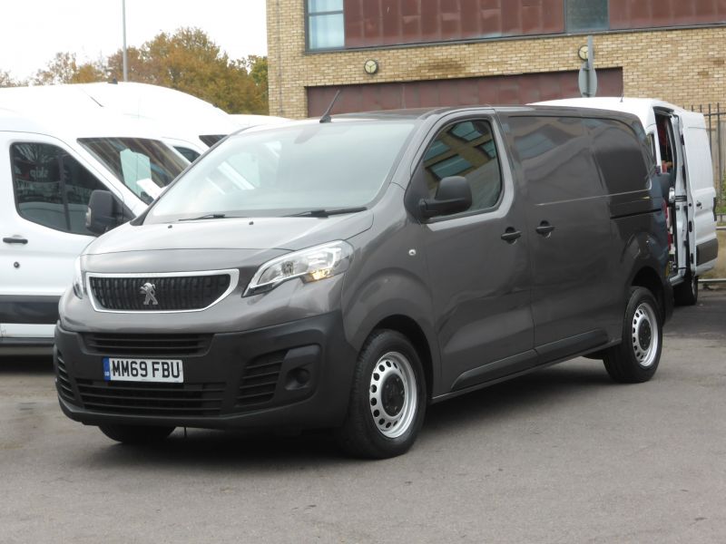 PEUGEOT EXPERT 1400 PROFESSIONAL 2.0 BLUEHDI IN GREY WITH SAT NAV,AIR CONDITIONING,PARKING SENSORS AND MORE - 2761 - 3