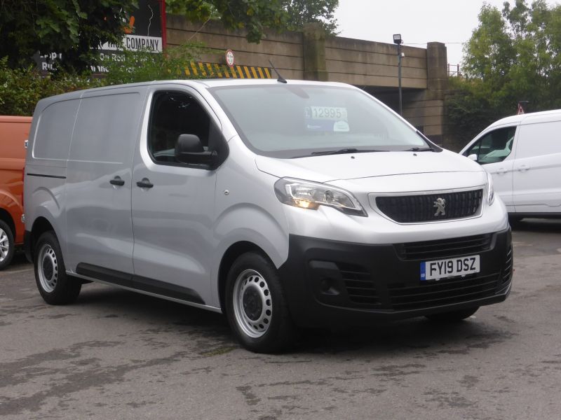 PEUGEOT EXPERT 1400 M PROFESSIONAL 2.0 IN SILVER,ONLY 28.000 MILES,AIR CONDITIONING,PARKING SENSORS **** SOLD **** - 2722 - 23