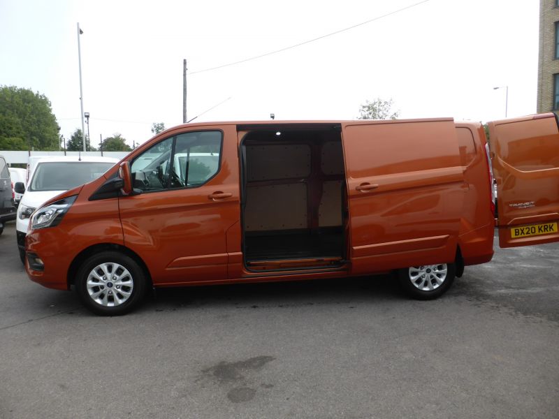 FORD TRANSIT CUSTOM 320/170 LIMITED L2 LWB AUTOMATIC IN ORANGE WITH ONLY 56.000 MILES,AIR CONDITIONING,PARKING SENSORS AND MORE  - 2705 - 22