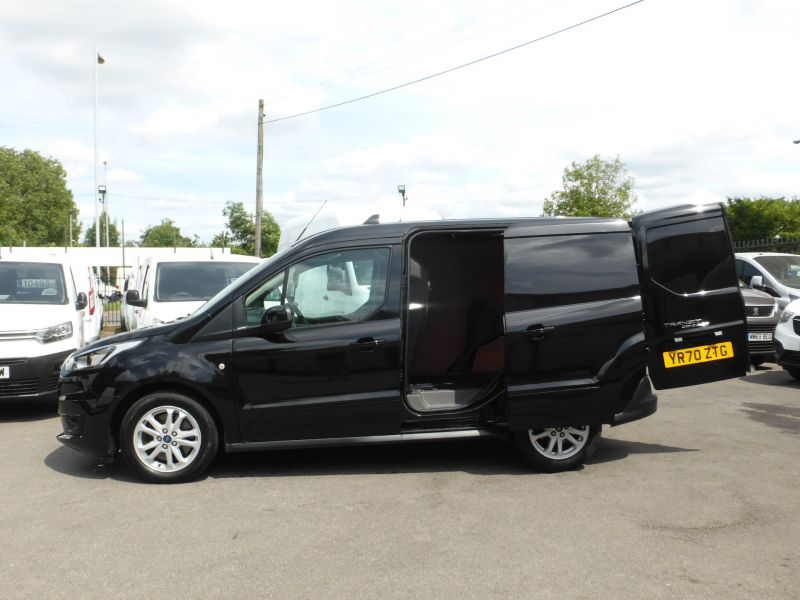 FORD TRANSIT CONNECT 200 LIMITED L1 SWB IN BLACK WITH ONLY 48.000 MILES,AIR CONDITIONING,PARKING SENSORS AND MORE - 2765 - 15