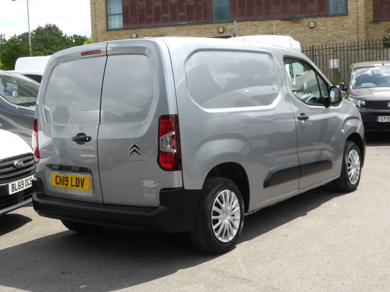 CITROEN BERLINGO 650 ENTERPRISE 1.6 BLUEHDI IN GREY/SILVER ONLY 35.000 MILES,AIR CONDITIONING,PARKING SENSORS AND MORE - 2662 - 5