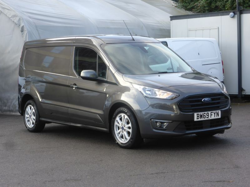 Used FORD TRANSIT CONNECT in Surbiton, Surrey for sale