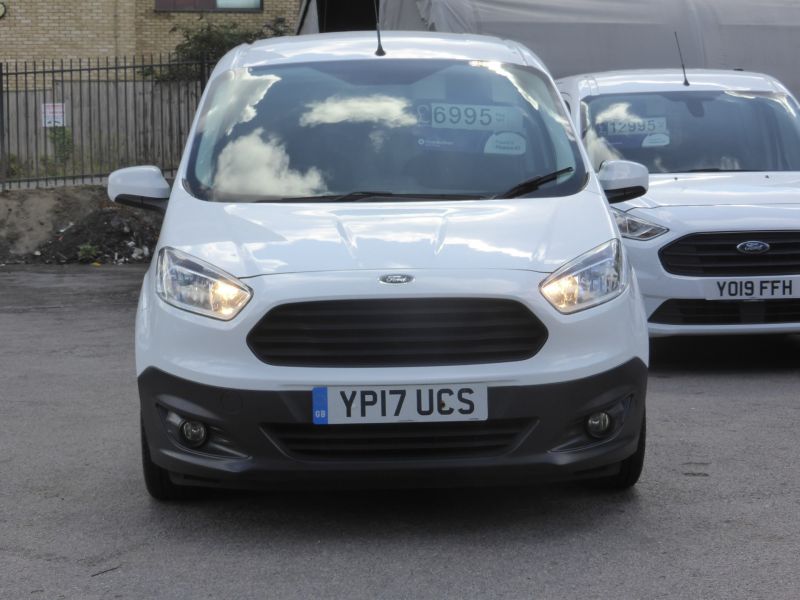 FORD TRANSIT COURIER TREND 1.5 TDCI WITH ONLY 61.000 MILES,AIR CONDITIONING,PARKING SENSORS **** SOLD **** - 2721 - 3