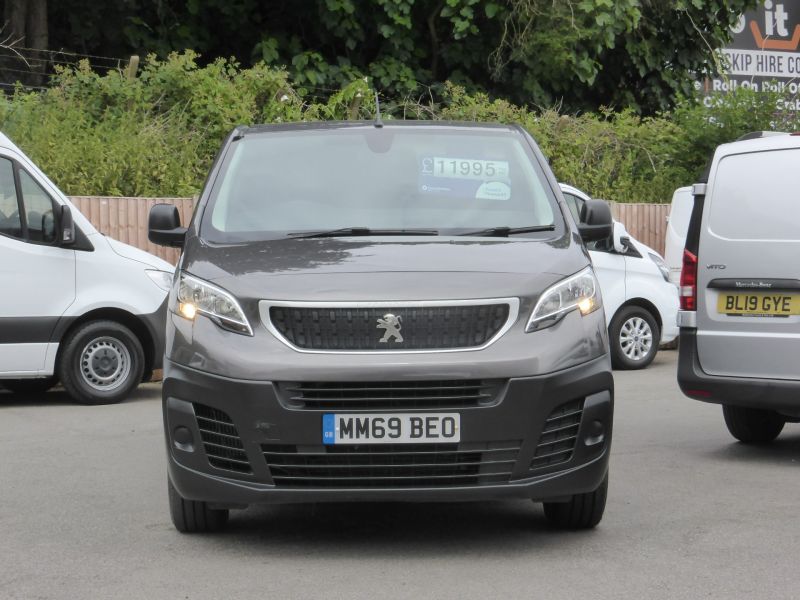 PEUGEOT EXPERT 1400 M PROFESSIONAL 2.0 IN GREY WITH SAT NAV,AIR CONDITIONING,PARKING SENSORS AND MORE *** DEPOSIT TAKEN *** - 2685 - 23