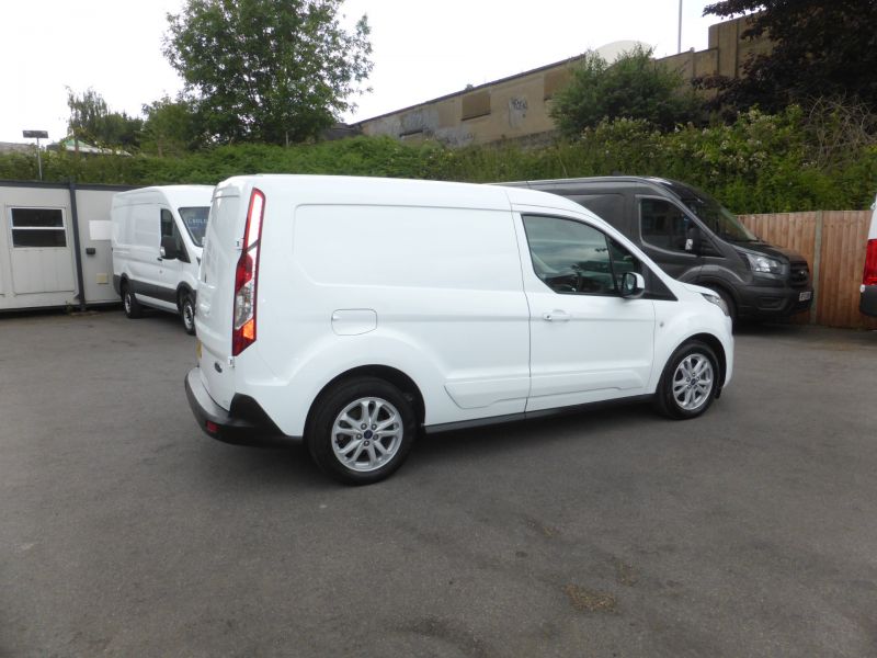 FORD TRANSIT CONNECT 200 L1 LIMITED 1.5 TDCI 120 IN WHITE , EURO 6 , ULEZ COMPLIANT , AIR CONDITIONING , PARKING SENSORS AND MORE ** 38000 MILES ** **** £12495 + VAT **** - 2677 - 4