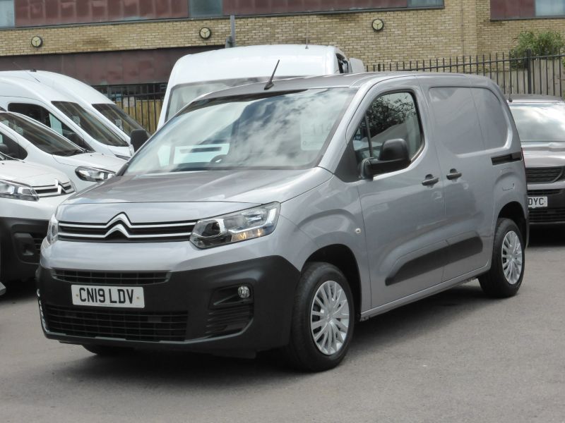 CITROEN BERLINGO 650 ENTERPRISE 1.6 BLUEHDI IN GREY/SILVER ONLY 35.000 MILES,AIR CONDITIONING,PARKING SENSORS AND MORE - 2662 - 23