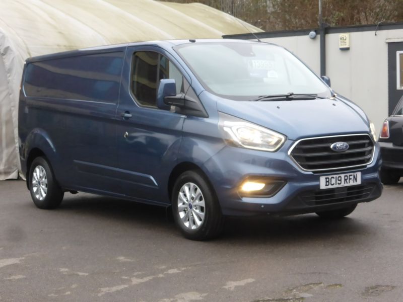 FORD TRANSIT CUSTOM 300 LIMITED L2 LWB AUTOMATIC IN CHROME BLUE WITH AIR CONDITIONING,PARKING SENSORS AND MORE - 2807 - 4