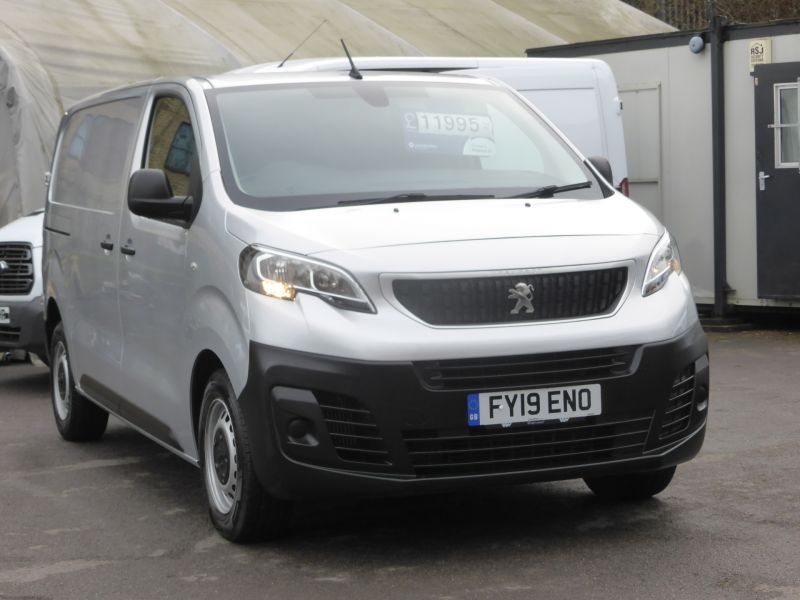 PEUGEOT EXPERT 1400 PROFESSIONAL 2.0L IN SILVER WITH ONLY 45.000 MILES,AIR CONDITIONING,PARKING SENSORS AND MORE - 2801 - 19