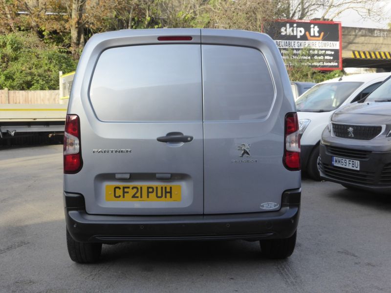 PEUGEOT PARTNER PROFESSIONAL L1 SWB IN GREY/SILVER WITH ONLY 31.000 MILES,AIR CONDITIONING,PARKING SENSORS AND MORE *** SOLD *** - 2760 - 7