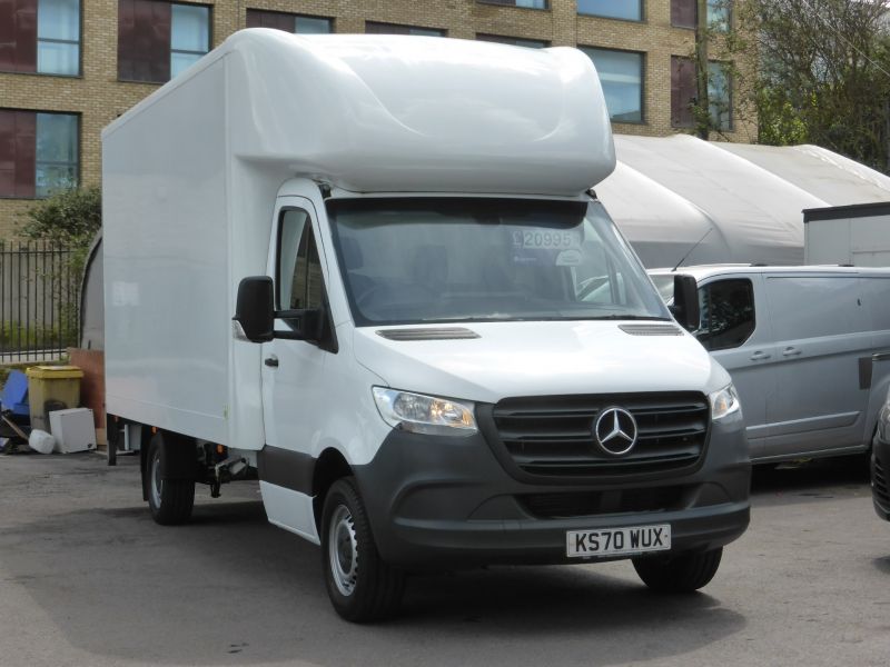 MERCEDES SPRINTER 314 CDI LUTON TAILIFT EURO 6 WITH ONLY 62.000 MILES,CRUISE CONTROL AND MORE - 2647 - 19