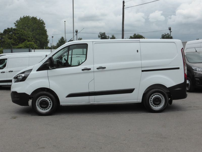 FORD TRANSIT CUSTOM 300 BASE L1 SWB WITH AIR CONDITIONING,PARKING SENSORS,DEAD LOCKS AND MORE - 2672 - 9