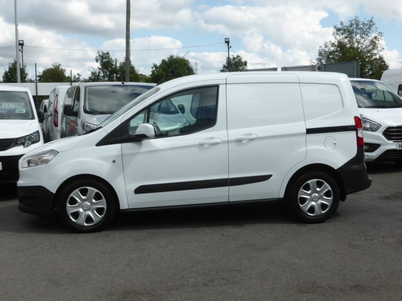 FORD TRANSIT COURIER TREND 1.5 TDCI WITH ONLY 61.000 MILES,AIR CONDITIONING,PARKING SENSORS **** SOLD **** - 2721 - 10