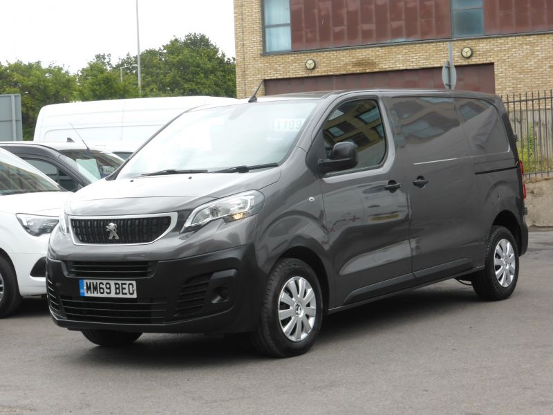 PEUGEOT EXPERT 1400 M PROFESSIONAL 2.0 IN GREY WITH SAT NAV,AIR CONDITIONING,PARKING SENSORS AND MORE *** DEPOSIT TAKEN *** - 2685 - 2