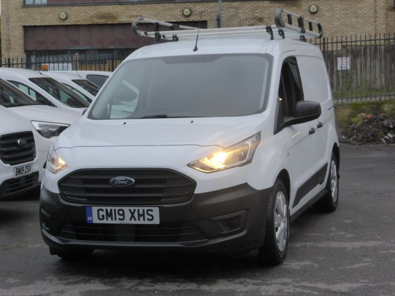 FORD TRANSIT CONNECT 200 L1 SWB WITH ONLY 24.000 MILES,AIR CONDITIONING,PARKING SENSORS,ROOF RACK,BLUETOOTH AND MORE - 2741 - 19