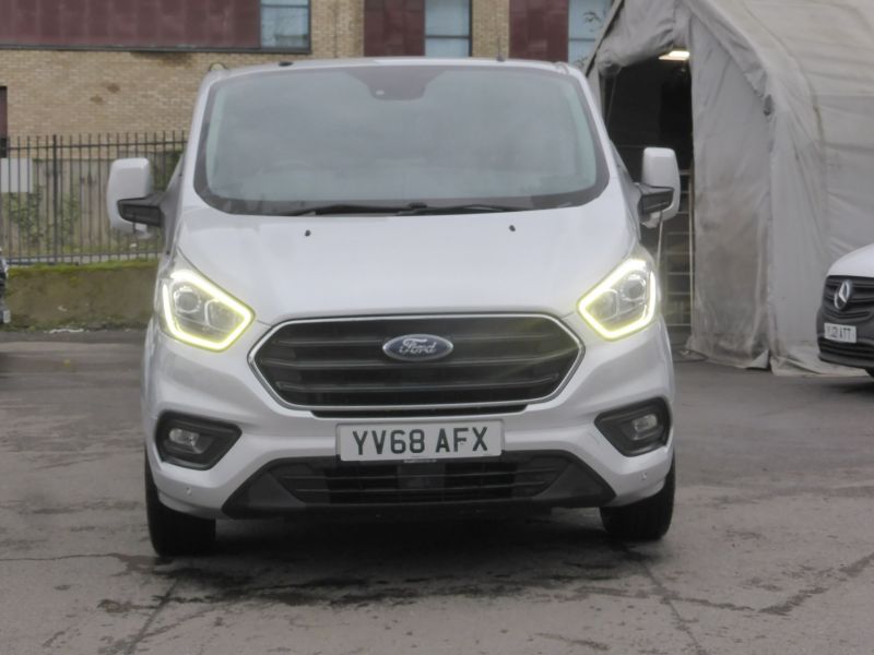 FORD TRANSIT CUSTOM 280 LIMITED L1 SWB IN SILVER WITH AIR CONDITIONING,HEATED SEATS AND MORE - 2812 - 2