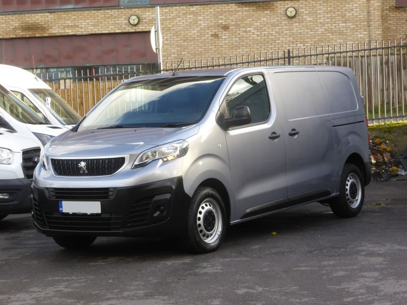 Used PEUGEOT EXPERT in Surbiton, Surrey for sale