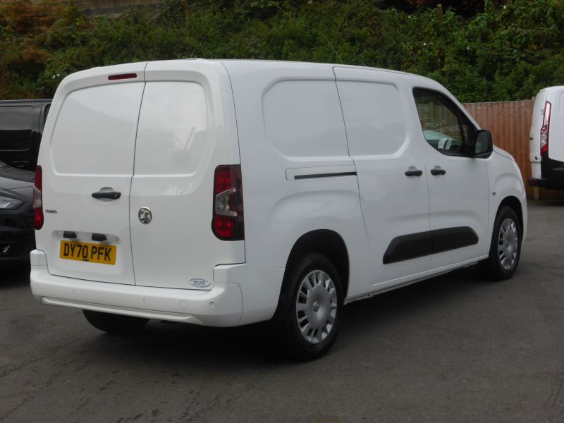 VAUXHALL COMBO 2300 SPORTIVE L2H1 LWB WITH ONLY 42.000 MILES,AIR CONDITIONING,PARKING SENSORS,BLUETOOTH AND MORE *** SOLD *** - 2752 - 7