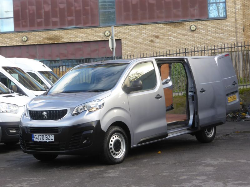 PEUGEOT EXPERT 1400 PROFESSIONAL 2.0L IN GREY/SILVER WITH ONLY 28.000 MILES,AIR CONDITIONING,PARKING SENSORS AND MORE - 2762 - 3