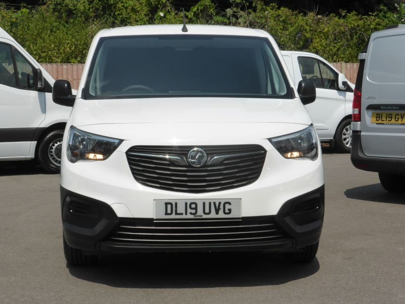 VAUXHALL COMBO 2300 EDITION L2H1 LWB WITH ELECTRIC MIRRORS,BLUETOOTH,DAB RADIO AND MORE  - 2681 - 19