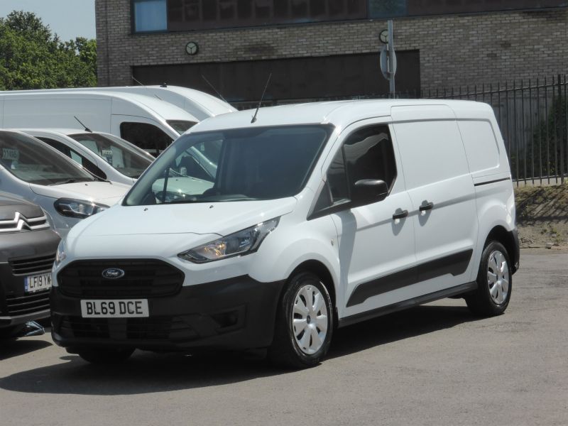 FORD TRANSIT CONNECT 210 L2 LWB WITH AIR CONDITIONING,BLUETOOTH,DAB RADIO AND MORE - 2661 - 21