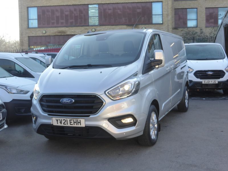 FORD TRANSIT CUSTOM 320 LIMITED ECOBLUE AUTOMATIC L2 LWB IN SILVER WITH 61.000 MILES,AIR CONDITIONING AND MORE - 2818 - 19