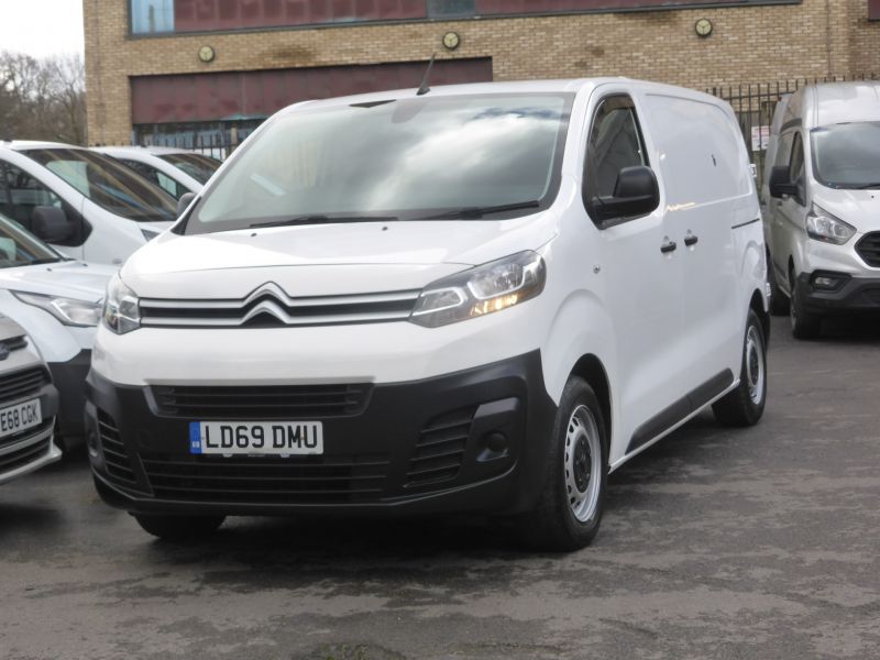 CITROEN DISPATCH M 1000 ENTERPRISE BLUEHDI WITH ONLY 41.000 MILES,AIR CONDITIONING,PARKING SENSORS,6 SPEED AND MORE  - 2819 - 20