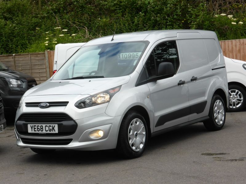 FORD TRANSIT CONNECT 200 TREND L1 SWB IN SILVER WITH ONLY 57.000 MILES,DAB RADIO AND MORE - 2660 - 2
