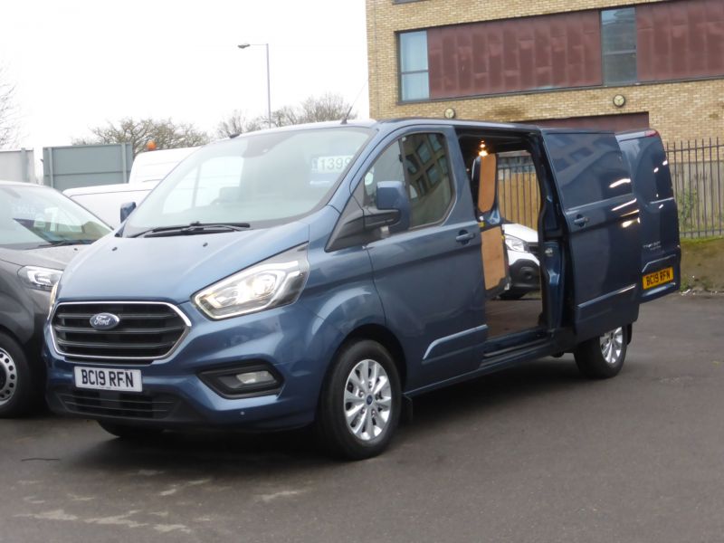 FORD TRANSIT CUSTOM 300 LIMITED L2 LWB AUTOMATIC IN CHROME BLUE WITH AIR CONDITIONING,PARKING SENSORS AND MORE - 2807 - 2