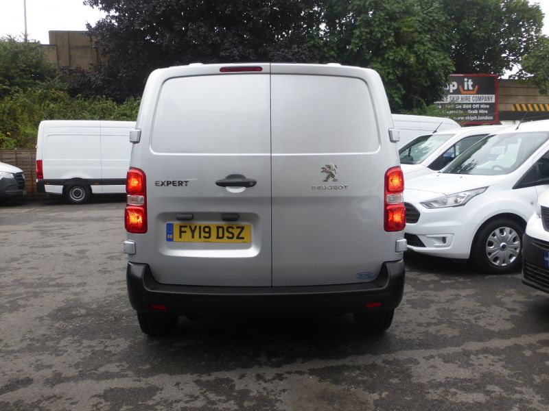 PEUGEOT EXPERT 1400 M PROFESSIONAL 2.0 IN SILVER,ONLY 28.000 MILES,AIR CONDITIONING,PARKING SENSORS **** SOLD **** - 2722 - 7