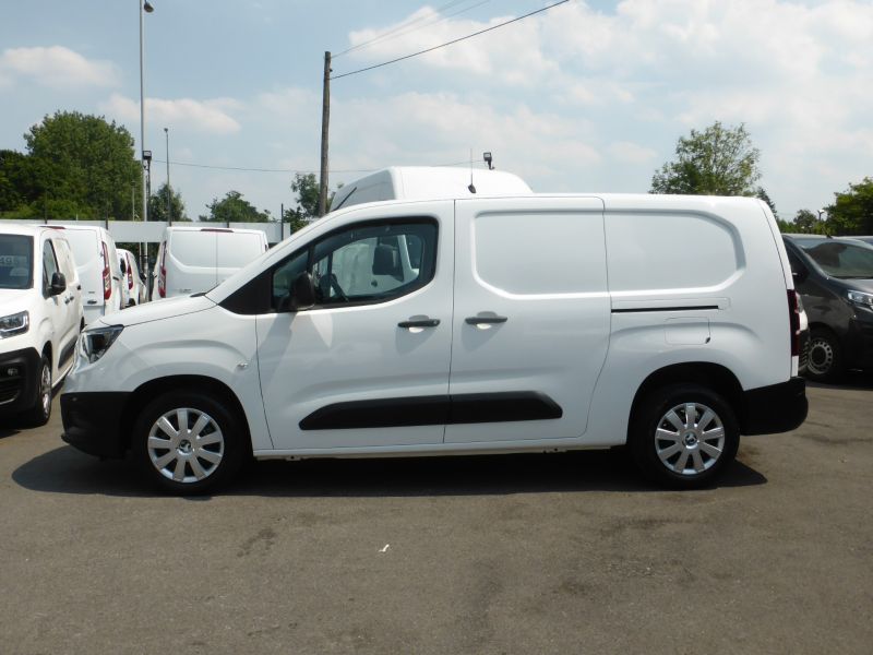 VAUXHALL COMBO 2300 EDITION L2H1 LWB WITH ELECTRIC MIRRORS,BLUETOOTH,DAB RADIO AND MORE  - 2681 - 9