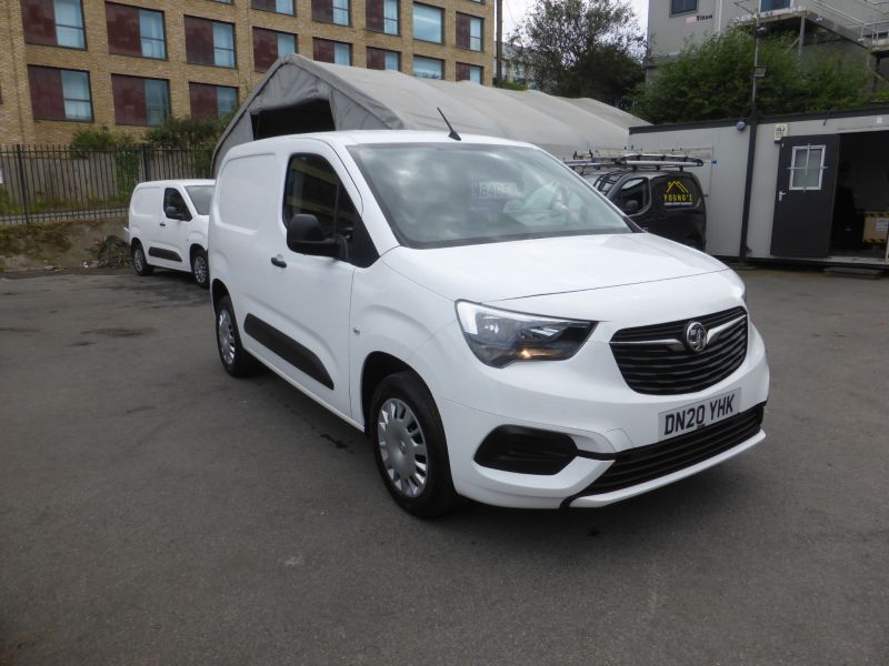 VAUXHALL COMBO L1 H1 2300 SPORTIVE 1.5 TURBO D 100 IN WHITE , ULEZ COMPLIANT , AIR CONDITIONING , PARKING SENSORS AND MORE **** £6995 + VAT **** - 2669 - 1