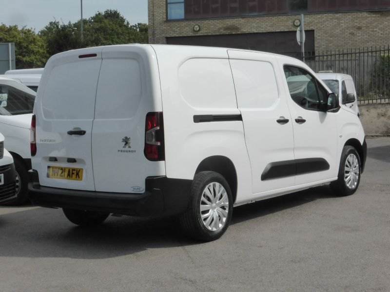 PEUGEOT PARTNER BLUEHDI PROFESSIONAL L2 LWB IN WITH AIR CONDITIONING,PARKING SENSORS AND MORE - 2718 - 5