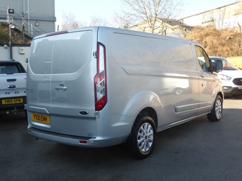 FORD TRANSIT CUSTOM 320 LIMITED ECOBLUE AUTOMATIC L2 LWB IN SILVER WITH 61.000 MILES,AIR CONDITIONING AND MORE - 2818 - 6