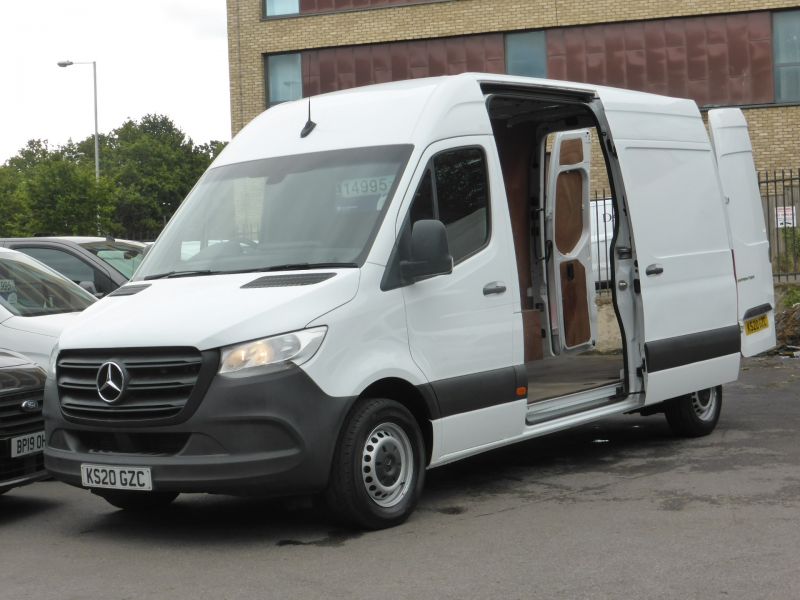 MERCEDES SPRINTER 314 CDI L2 H2 MWB IN WHITE WITH AIR CONDITIONING,DAB RADI,FULL SERVICE HISTORY AND MORE  - 2691 - 2