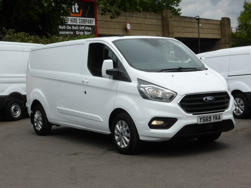 FORD TRANSIT CUSTOM 300 LIMITED ECOBLUE L2 LWB WITH AIR CONDITIONING,PARKING SENSORS,HEATED SEATS AND MORE - 2674 - 3