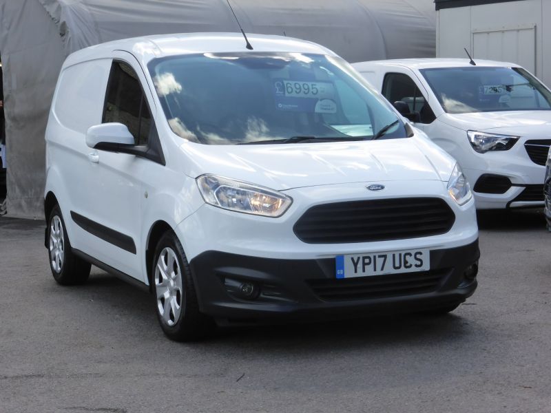 FORD TRANSIT COURIER TREND 1.5 TDCI WITH ONLY 61.000 MILES,AIR CONDITIONING,PARKING SENSORS **** SOLD **** - 2721 - 19