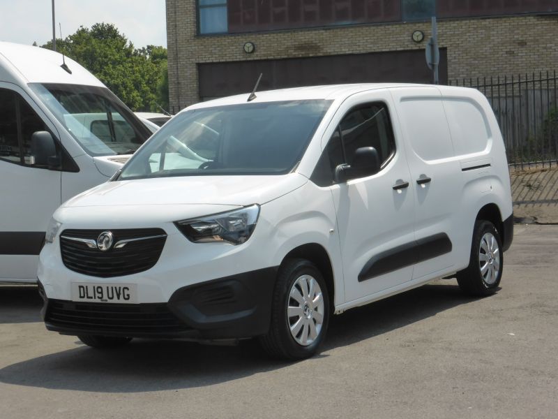 VAUXHALL COMBO 2300 EDITION L2H1 LWB WITH ELECTRIC MIRRORS,BLUETOOTH,DAB RADIO AND MORE  - 2681 - 21