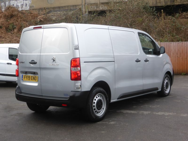 PEUGEOT EXPERT 1400 PROFESSIONAL 2.0L IN SILVER WITH ONLY 45.000 MILES,AIR CONDITIONING,PARKING SENSORS AND MORE - 2801 - 5