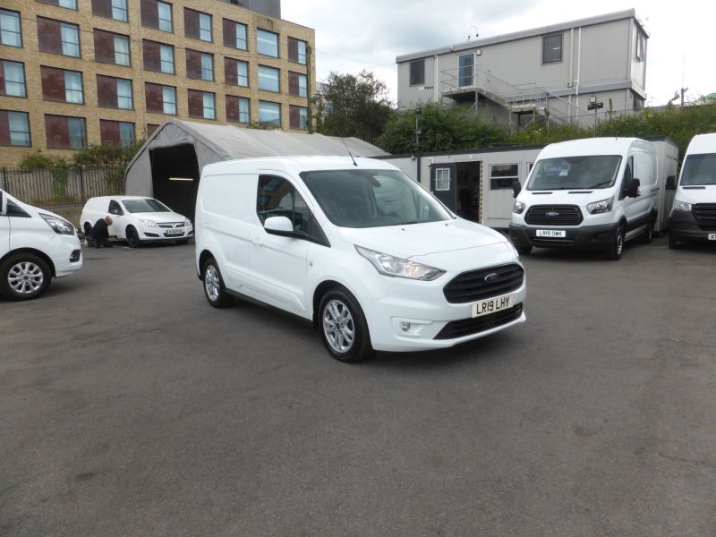 FORD TRANSIT CONNECT 200 L1 LIMITED 1.5 TDCI 120 IN WHITE , EURO 6 , ULEZ COMPLIANT , AIR CONDITIONING , PARKING SENSORS AND MORE ** 38000 MILES ** **** £12495 + VAT **** - 2677 - 3