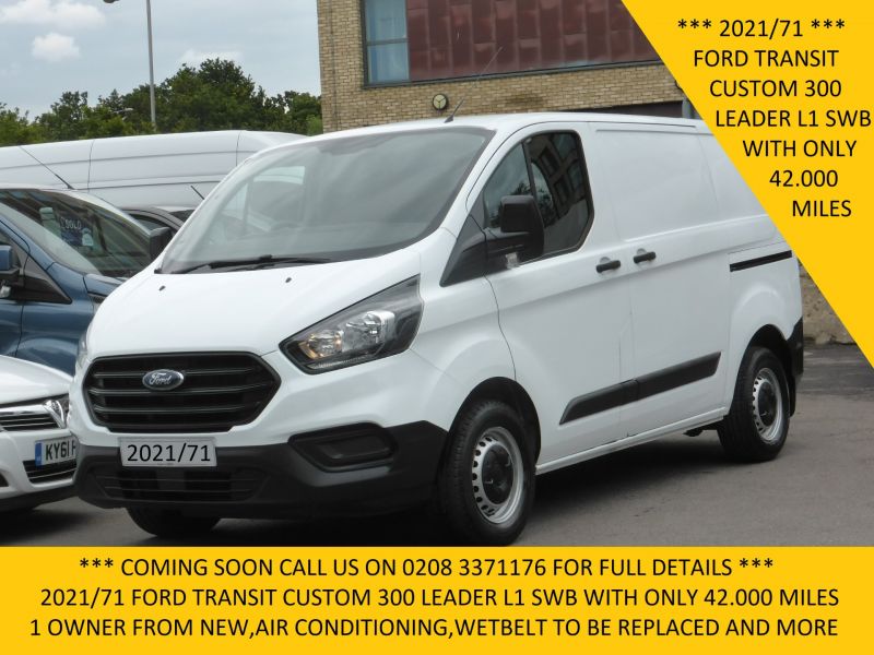 FORD TRANSIT CUSTOM 300 LEADER ECOBLUE L1 SWB WITH ONLY 42.000 MILES,AIR CONDITIONING,PARKING SENSORS AND MORE - 2826 - 1