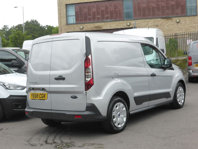 FORD TRANSIT CONNECT 200 TREND L1 SWB IN SILVER WITH ONLY 57.000 MILES,DAB RADIO AND MORE - 2660 - 4