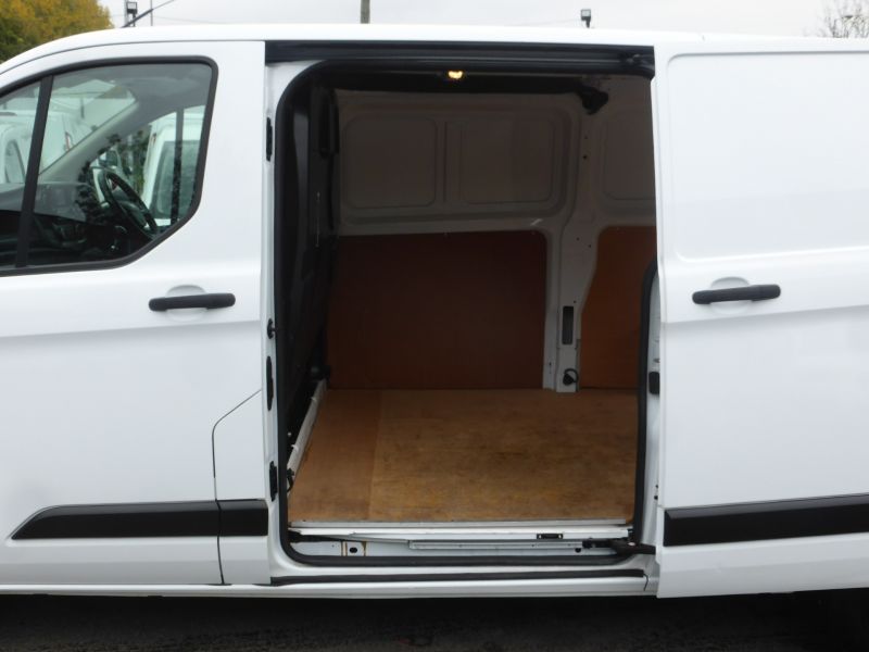 FORD TRANSIT CUSTOM 300 LEADER ECOBLUE L2 LWB WITH AIR CONDITIONING,PARKING SENSIORS,6 SPEED AND MORE - 2745 - 16