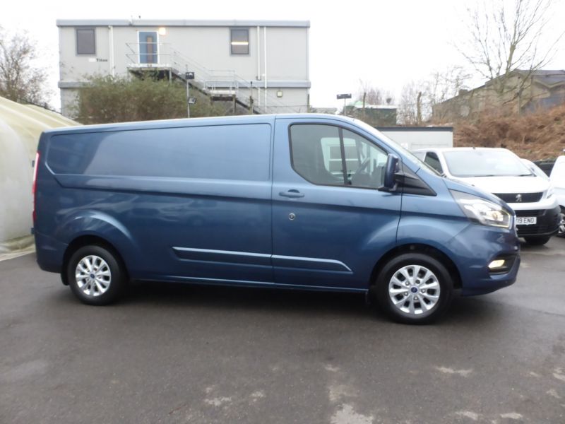 FORD TRANSIT CUSTOM 300 LIMITED L2 LWB AUTOMATIC IN CHROME BLUE WITH AIR CONDITIONING,PARKING SENSORS AND MORE - 2807 - 10