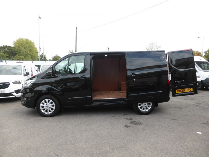 FORD TRANSIT CUSTOM 340 LIMITED AUTOMATIC L1 SWB IN BLACK WITH AIR CONDITIONING AND MORE - 2738 - 19