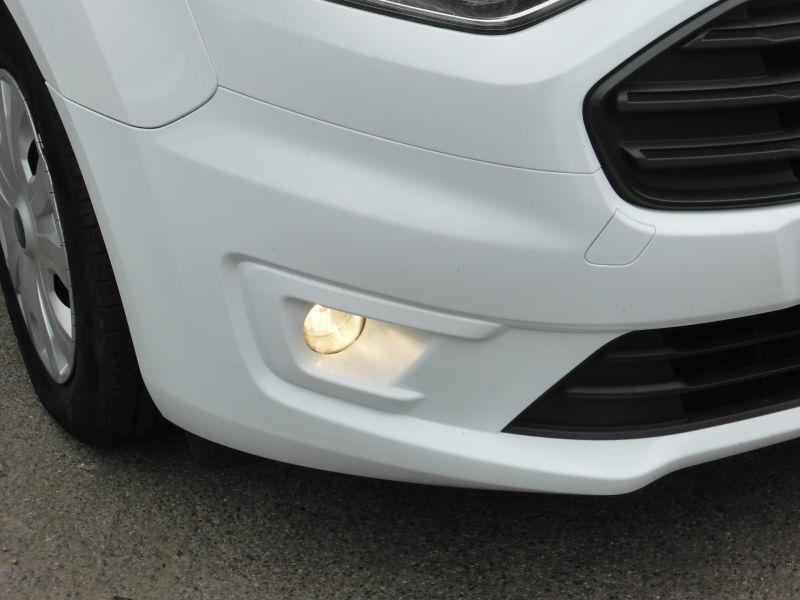 FORD TRANSIT CONNECT 210 TREND 1.5 TDCI 100 6-SPEED IN WHITE , EURO 6 , ULEZ COMPLIANT , FRONT FOG LIGHTS AND MORE - 2693 - 18