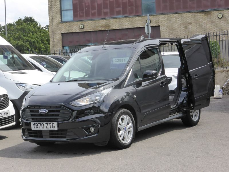 FORD TRANSIT CONNECT 200 LIMITED L1 SWB IN BLACK WITH ONLY 48.000 MILES,AIR CONDITIONING,PARKING SENSORS AND MORE - 2765 - 4