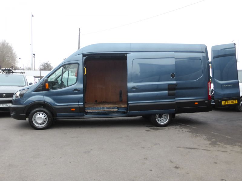 FORD TRANSIT 350/170 HD LEADER L4H3 XLWB TWIN REAR WHEELS ONLY 57.000 MILES,SAT NAV,AIR CONDITIONING AND MORE - 2795 - 10