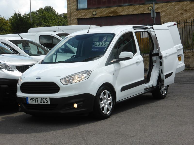 FORD TRANSIT COURIER TREND 1.5 TDCI WITH ONLY 61.000 MILES,AIR CONDITIONING,PARKING SENSORS **** SOLD **** - 2721 - 2